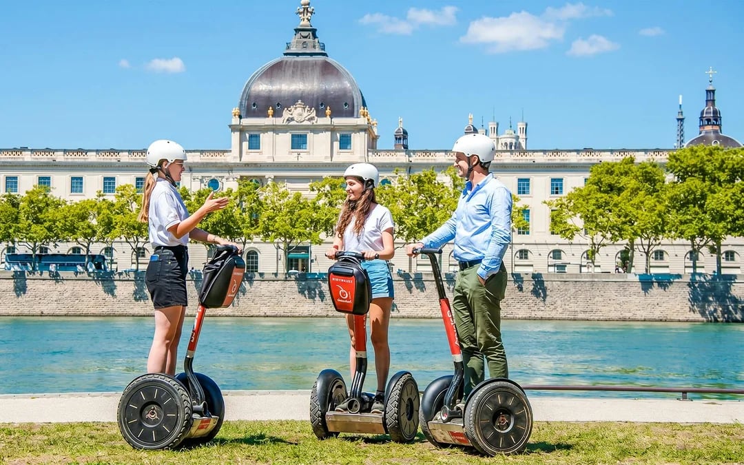 Lyon City Card: Access to 40+ Attractions & Transport Image 2