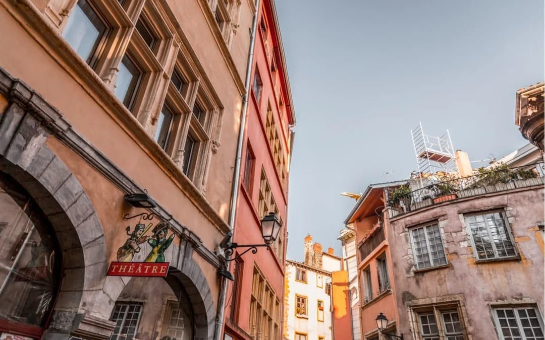 Lyon Old Town: Self-Guided City Exploration Game Image 10