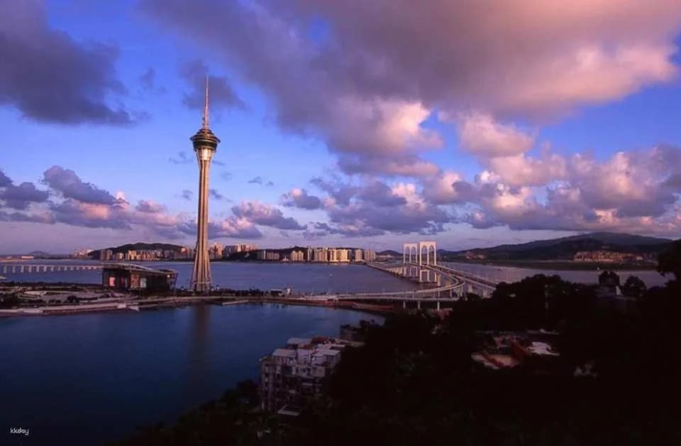 Macau Tower Observation Deck Ticket | Enjoy a panoramic view of Macau from above