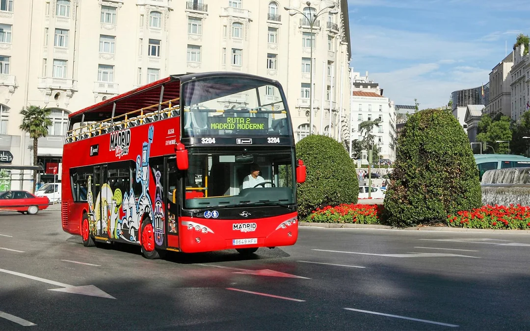 Madrid City Tour: Hop-on Hop-Off Bus Tour Image 1