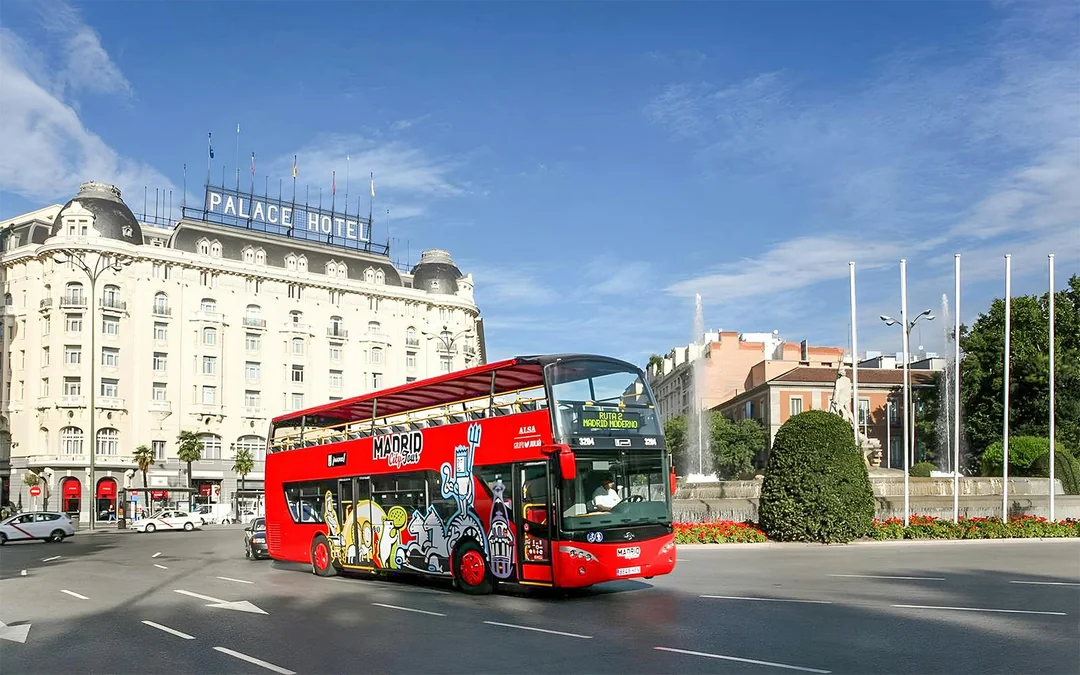 Madrid City Tour: Hop-on Hop-Off Bus Tour Image 4