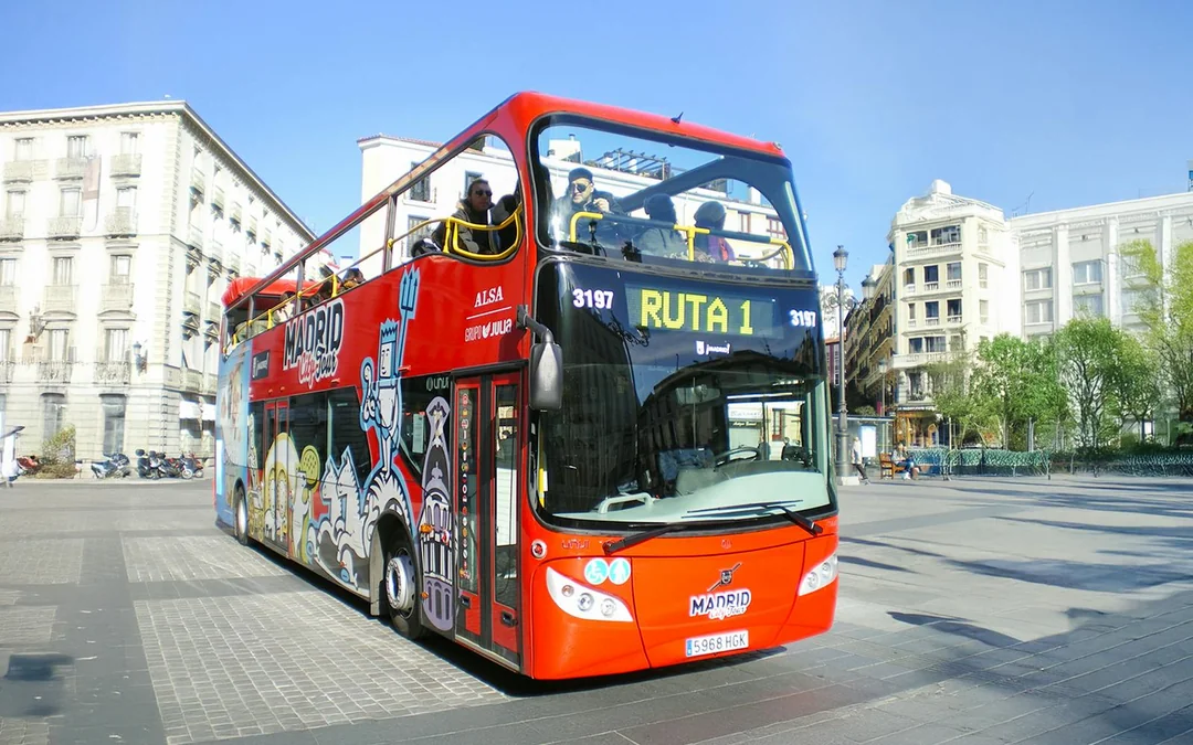 Madrid City Tour: Hop-on Hop-Off Bus Tour Image 9