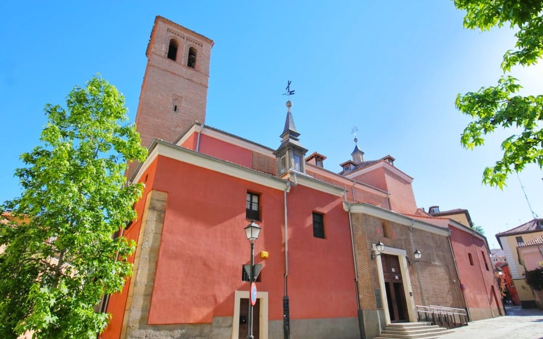 Madrid's Latin Quarter: Self-Guided City Exploration Game Image 1