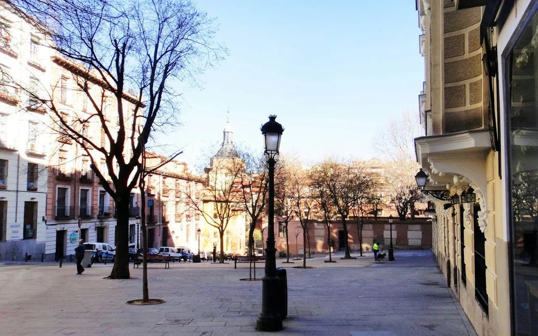Madrid's Latin Quarter: Self-Guided City Exploration Game Image 2
