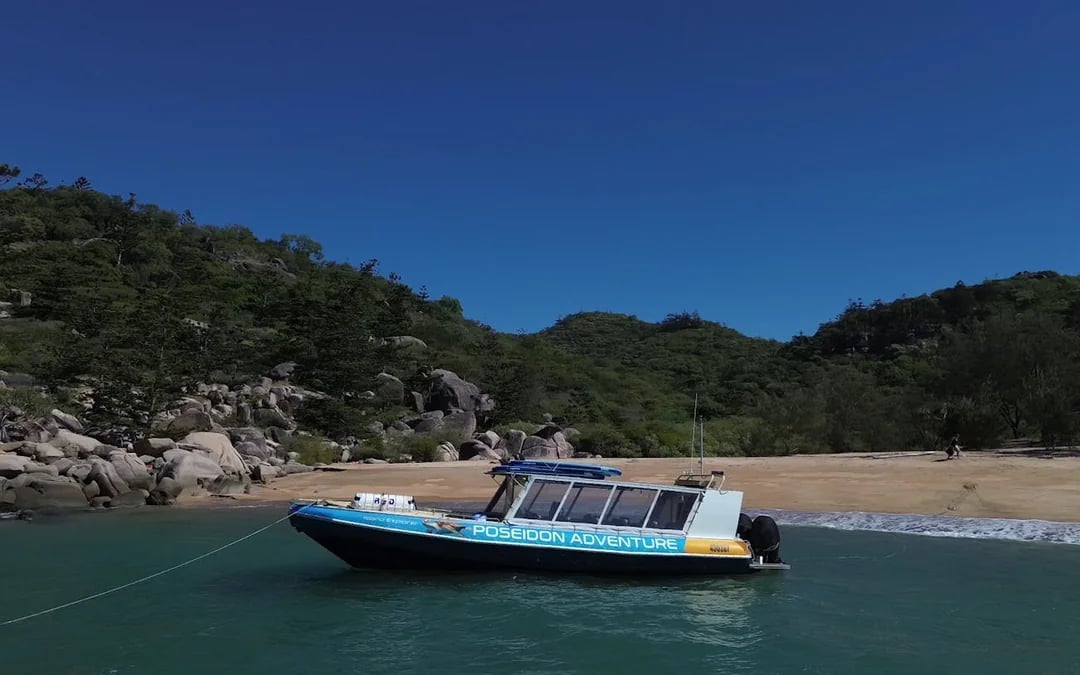 Magnetic Island Adventurer Tour Image 2
