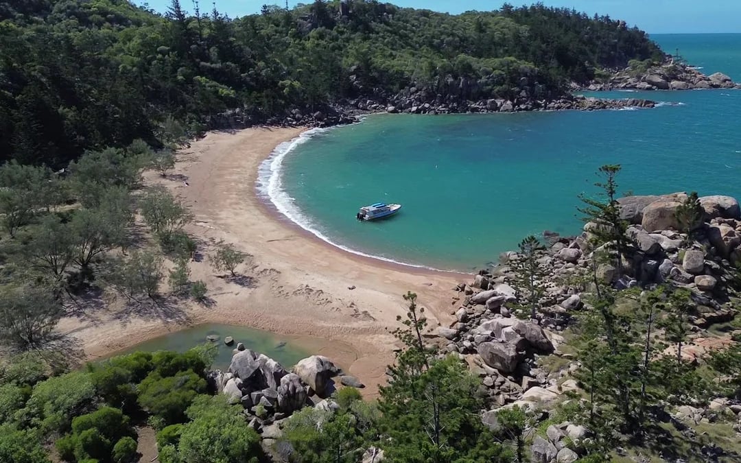 Magnetic Island Adventurer Tour Image 3
