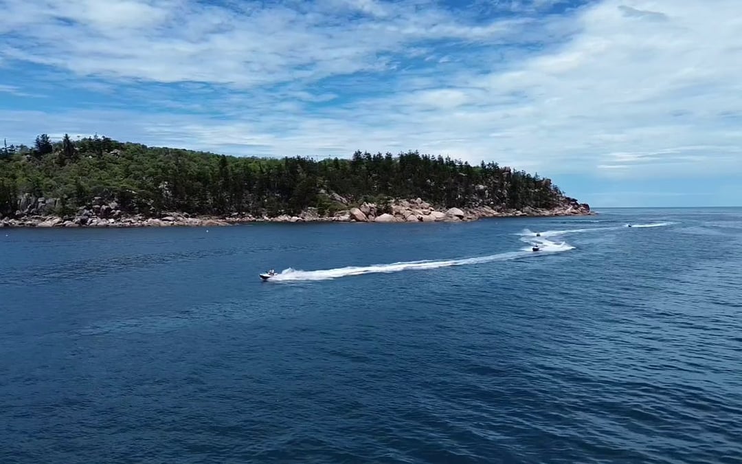 Magnetic Island Express Jet Ski Tour (70 minute) Image 3