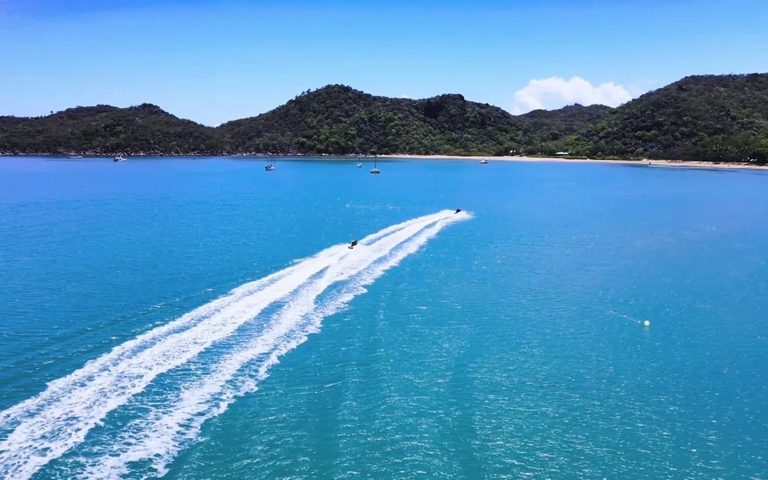 Magnetic Island Jet Ski Tour (2 hours) Image 1