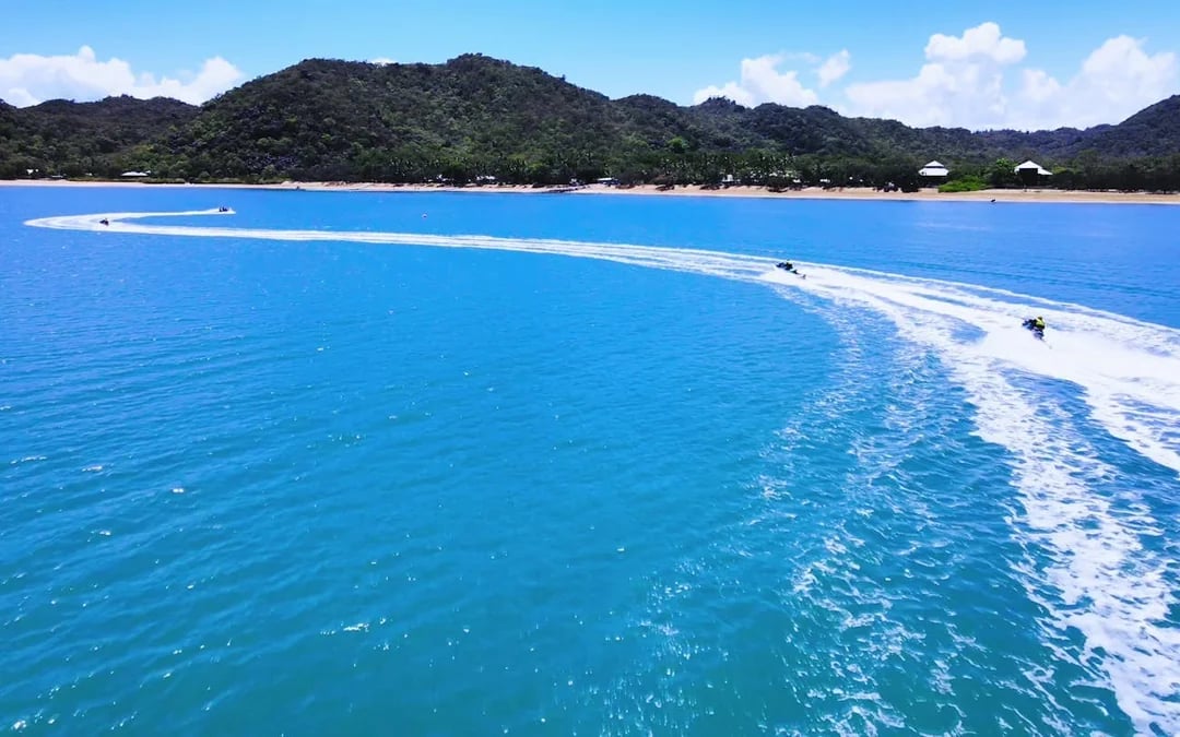 Magnetic Island Jet Ski Tour (2 hours) Image 6