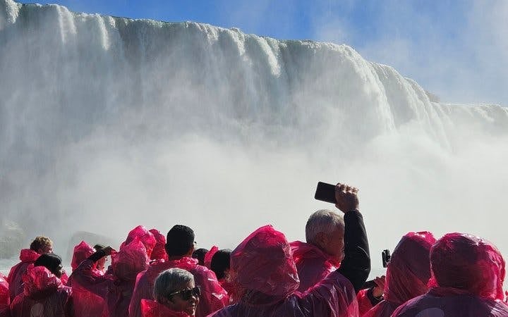 Maid of the Mist Boat Ride and Niagara Falls USA Guided Walking Tour Tickets Image 9