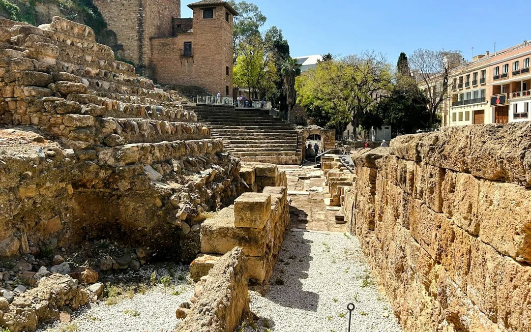 Malaga Alcazaba and Roman Theatre Guided Tour with Alcazaba Entry Ticket Image 7