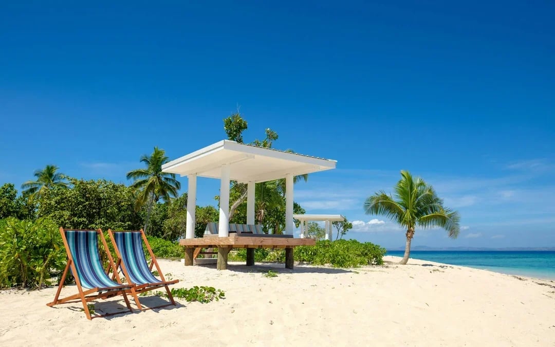 Malamala Beach Club Private Island Pass with Hotel Transfers Image 7