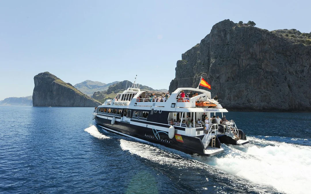 Mallorca Sightseeing Tour : Boat + Vintage Train Image 1