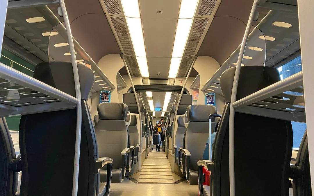 Malpensa Express: One-Way Train Transfers between Malpensa Airport T1/T2 and Central/Cadorna Station Image 3