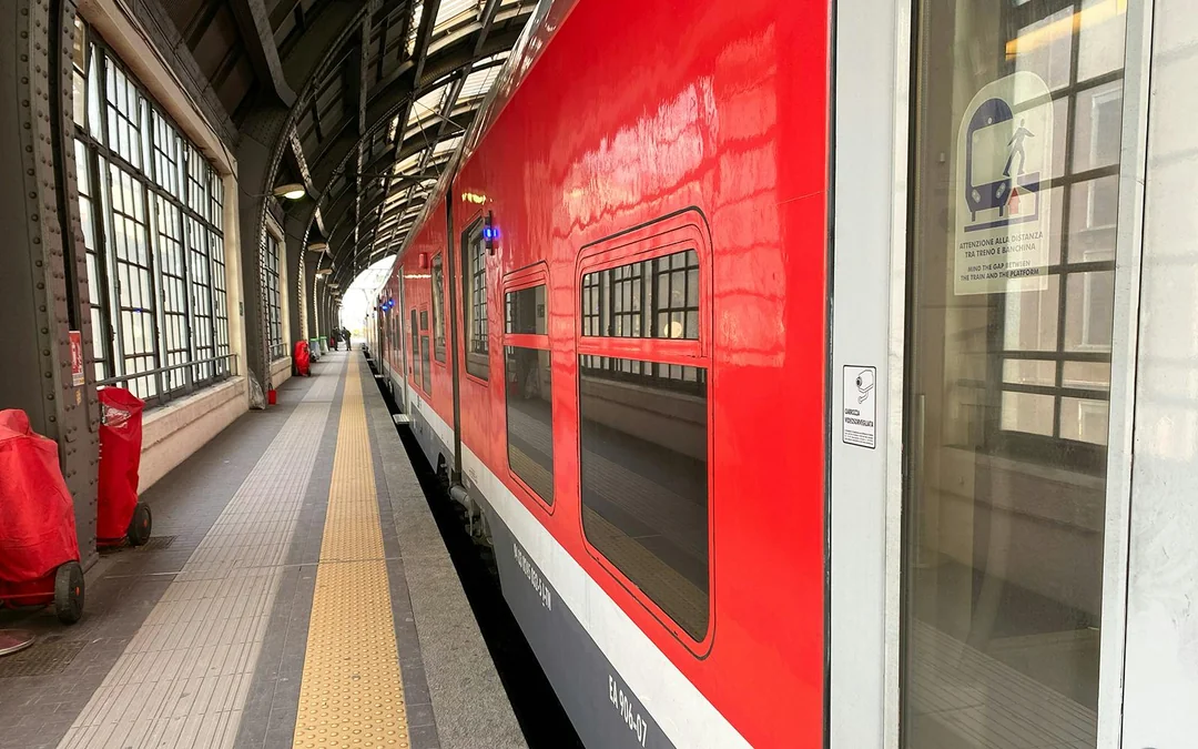 Malpensa Express: One-Way Train Transfers between Malpensa Airport T1/T2 and Central/Cadorna Station Image 6