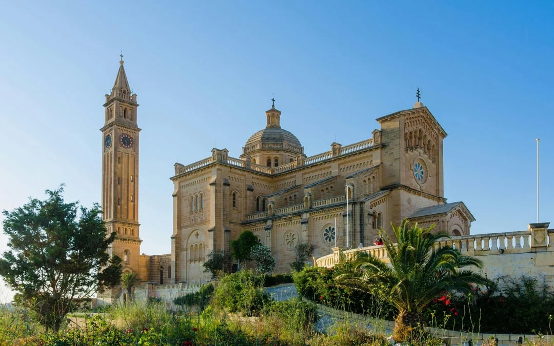Malta Island Tour: Gozo & Comino Blue Lagoon Image 4