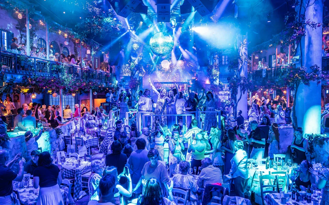 Mamma Mia! The Party Image 2
