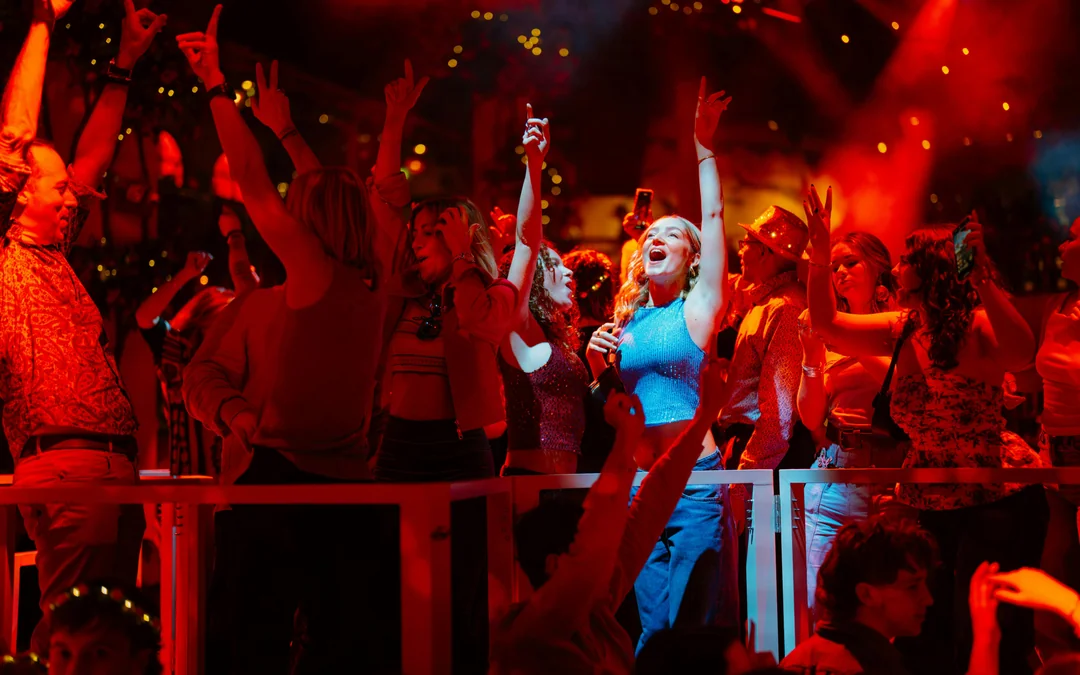 Mamma Mia! The Party Image 3