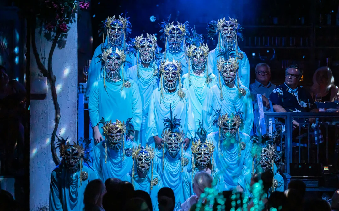 Mamma Mia! The Party Image 4