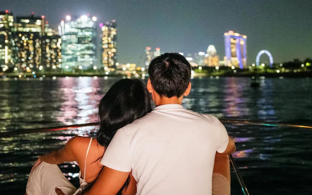 Marina Bay Sands Yacht Cruise with Wings of Time Image 2