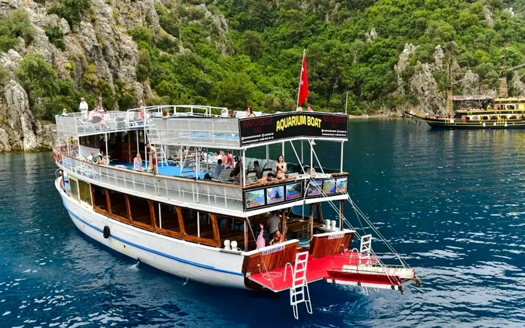 Marmaris Boat Trip with Lunch, Drinks and Hotel Transfers Image 4