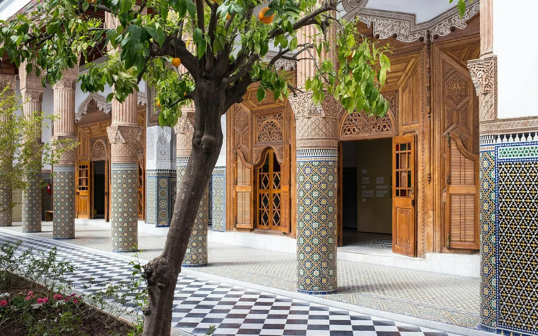 Marrakech: Ben Youssef Medersa, Le Jardin Secret & Souks Guided Tour Image 12
