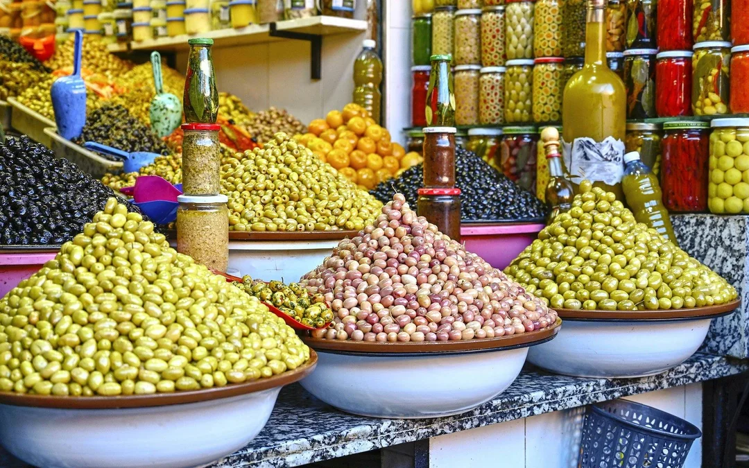 Marrakech Highlights: Bahia Palace, Saadian Tombs, Souks and Medina Guided Tour Image 12