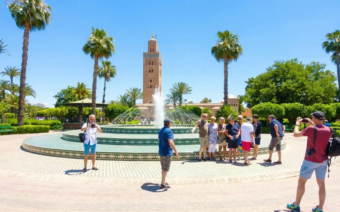 Marrakech Highlights: Bahia Palace, Saadian Tombs, Souks and Medina Guided Tour Image 4