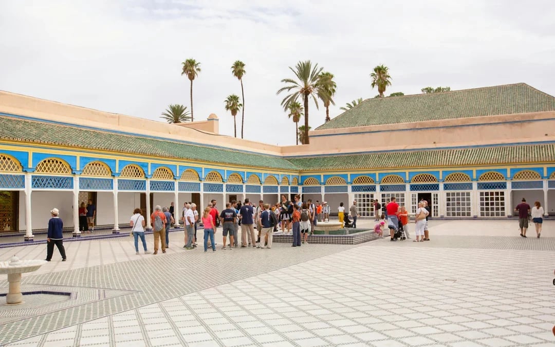 Marrakech Highlights: Bahia Palace, Saadian Tombs, Souks and Medina Guided Tour Image 8