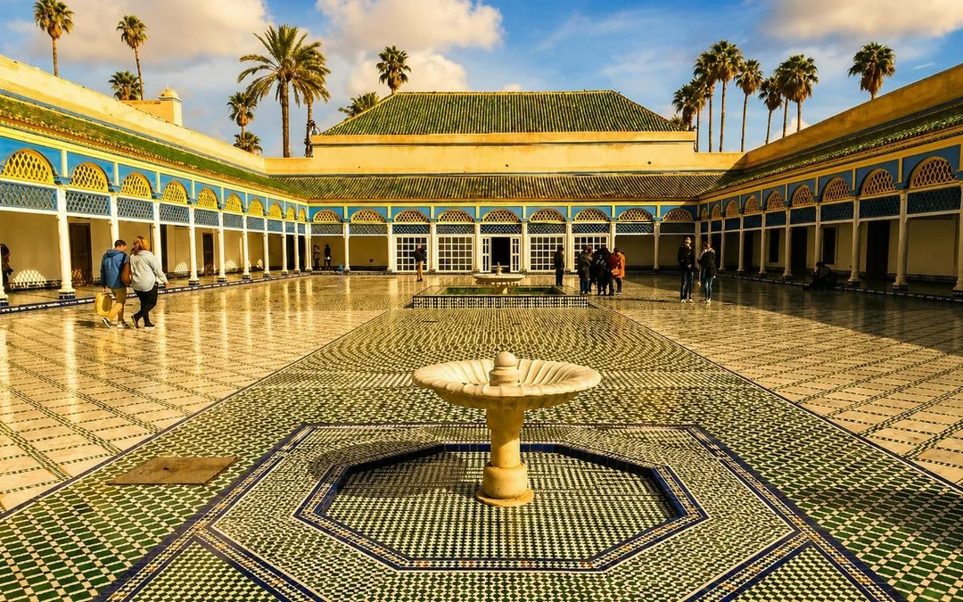 Marrakech: Private Guided Walking Tour of Medina, Bahia Palace & Ben Youssef Image 1
