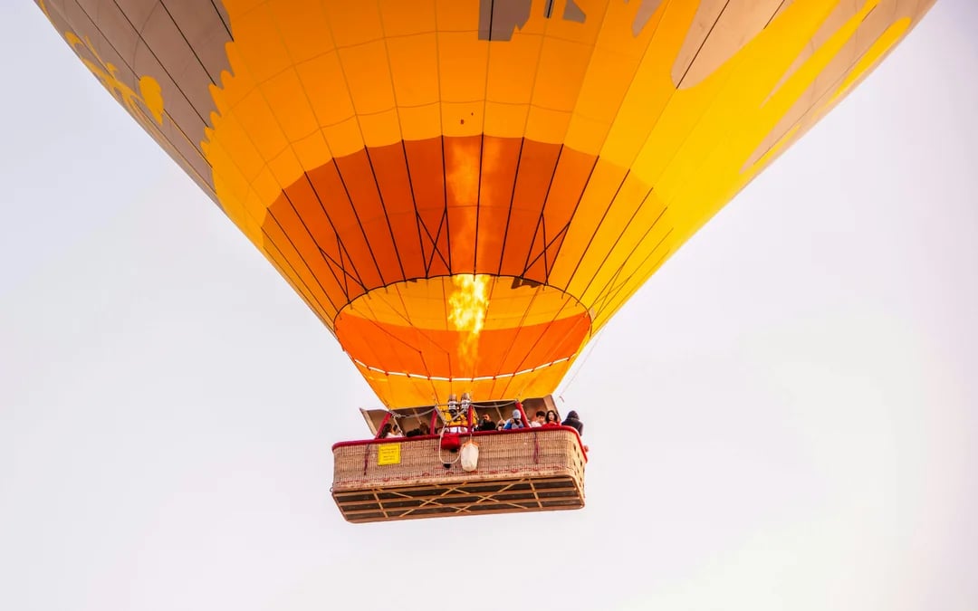Marrakesh: Hot Air Balloon Ride over Atlas Mountains with Breakfast, Transfers & Flight Certificate Image 2
