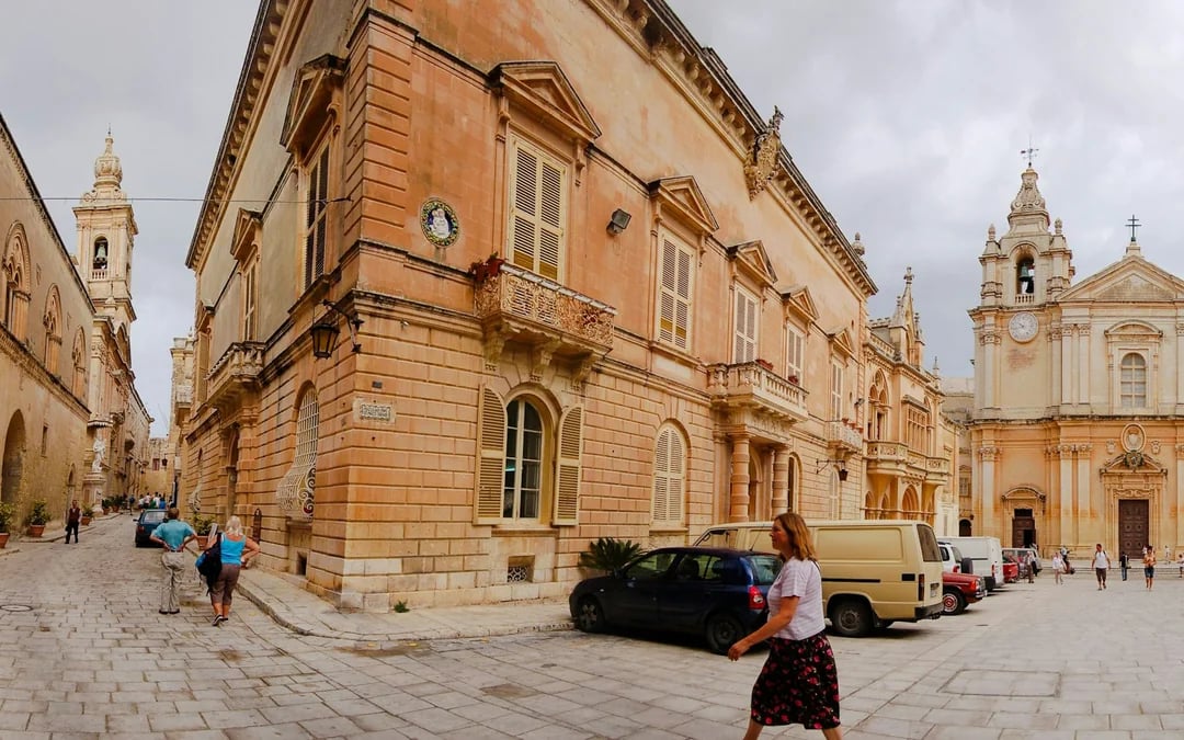 Mdina, Dingli Cliffs, and San Anton Gardens Guided Tour Image 4