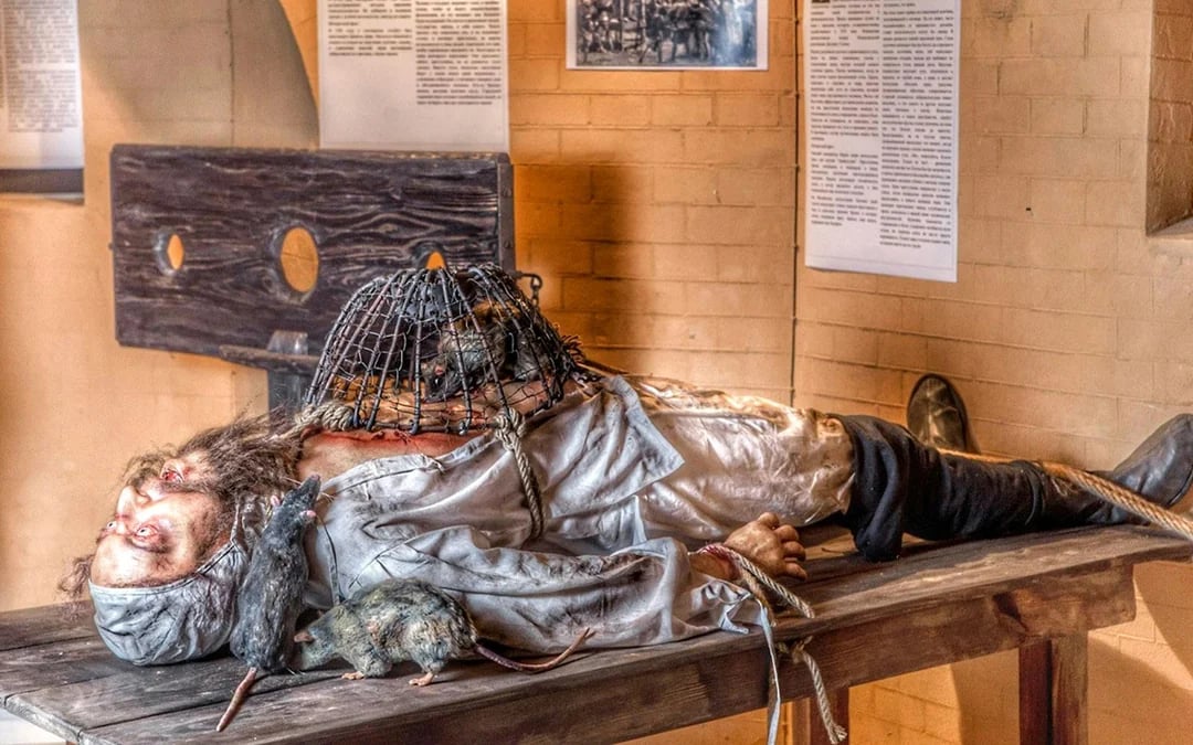Medieval Torture Museum + Tiny Art Museum Tickets Image 5