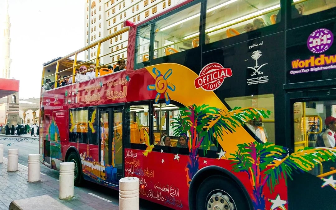 Medina Hop-on Hop-off Sightseeing Bus Tour with 2 Routes and 12 Stops Image 3
