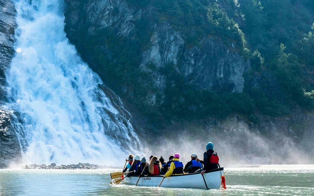 Mendenhall Glacier Canoe Paddle & Guided Hike Image 5