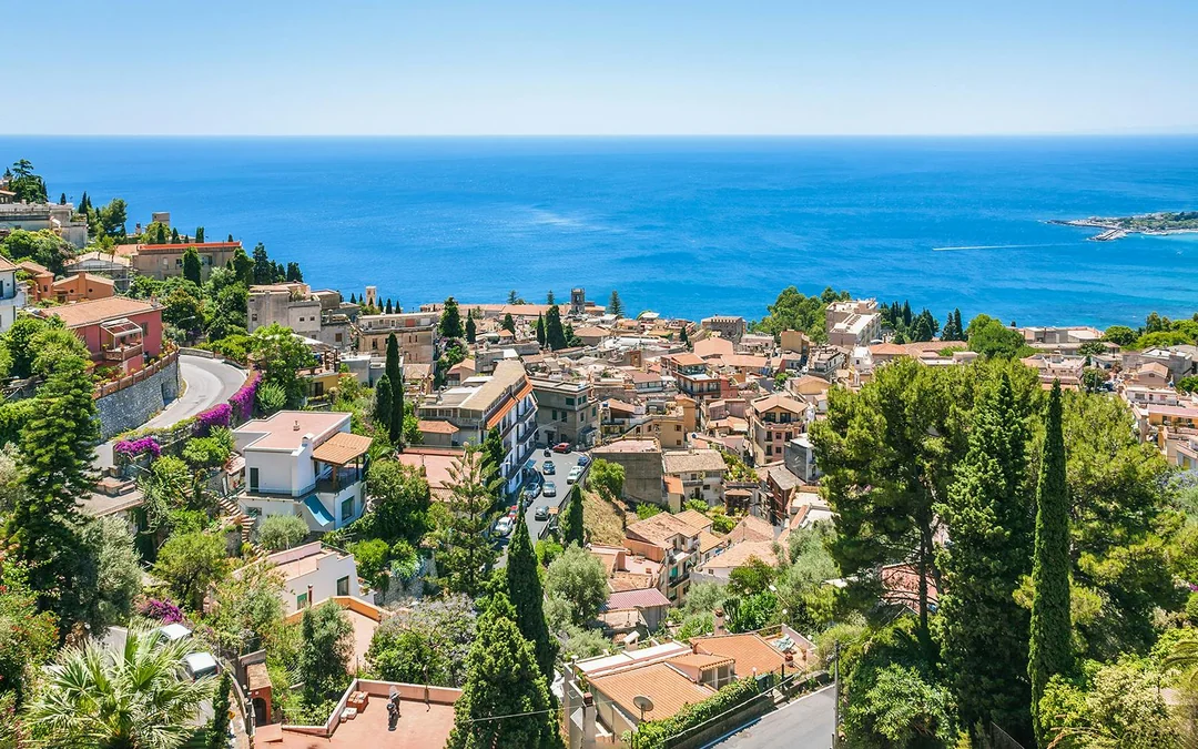 Messina to Taormina Same Day Shuttle Bus Tickets Image 9