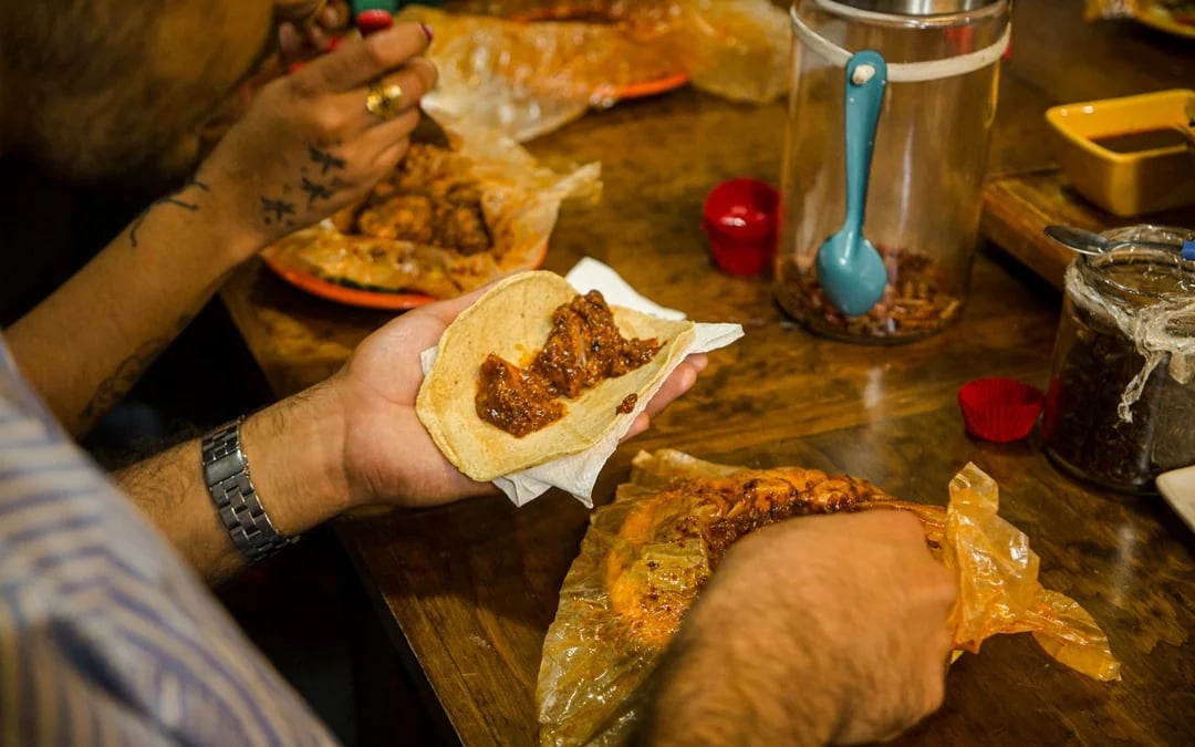 Mexico City Historic Center Small-Group Food Tour: Cantinas, Markets and Pre-Hispanic Tastings Image 8