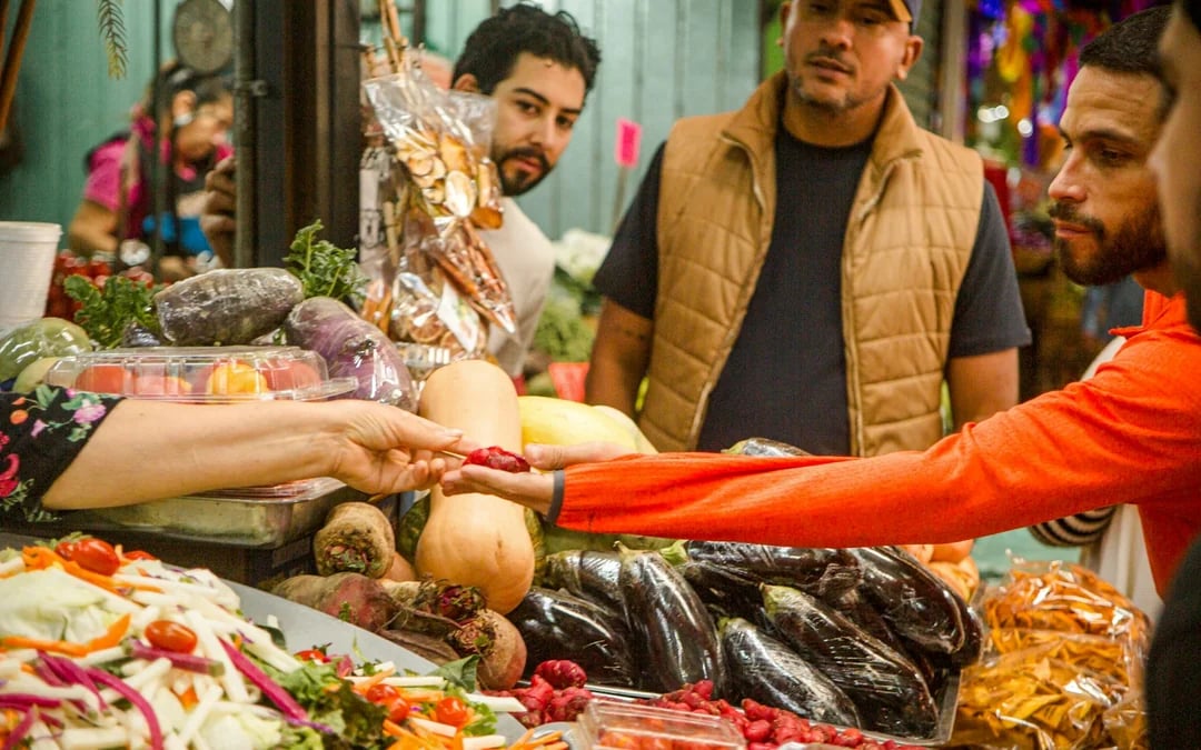 Mexico City Mercado de Jamaica Small-Group Food Tour with Salsa-Making Workshop Image 6