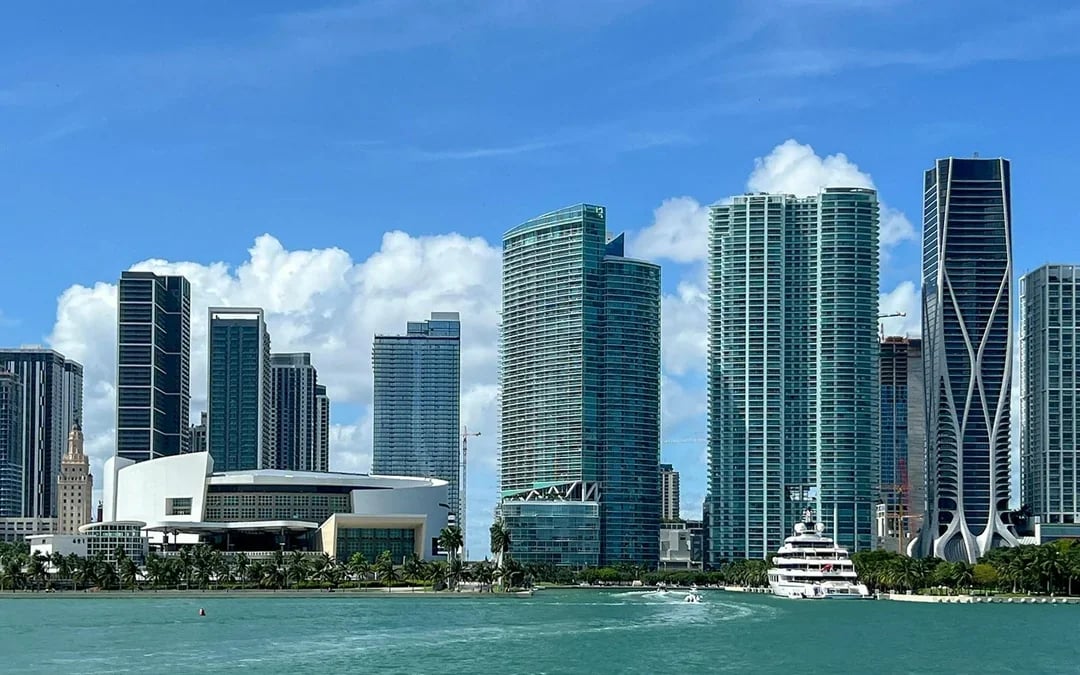 Miami Skyline Cruise of Millionaires’ Homes and Biscayne Bay Image 11