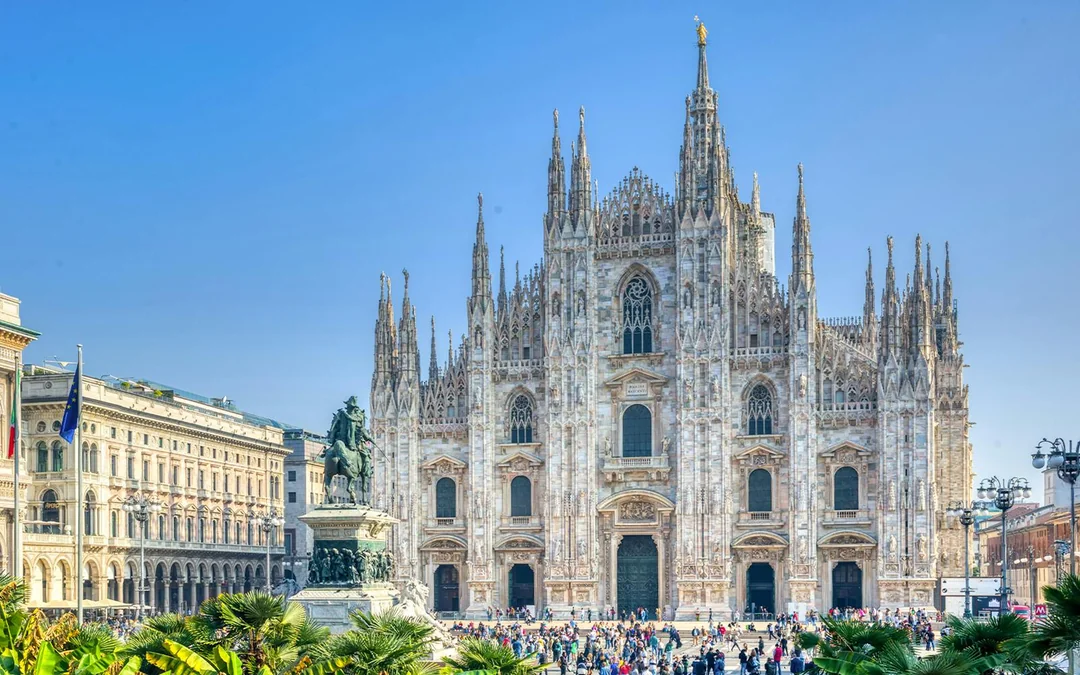 Milan Duomo Full Complex Skip-the-Line Tickets with Terrace Access Image 1