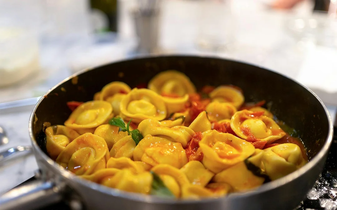 Milan Pasta & Tiramisu Cooking Class Image 4