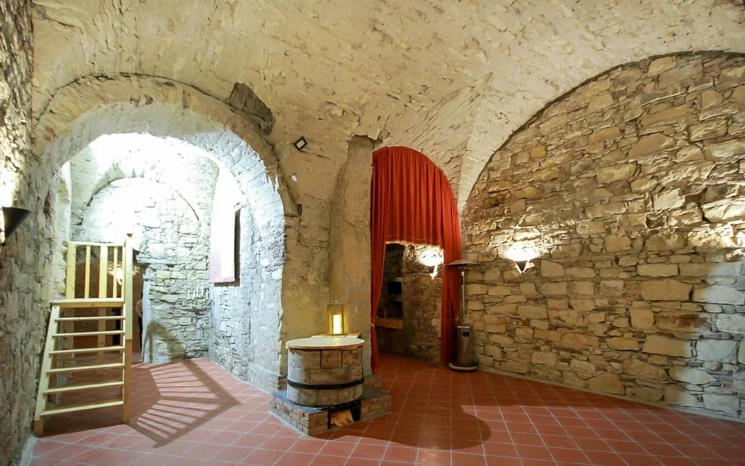 Minorite Friary Tickets with Audio Guide & St. James Optional Entry 
 Image 8