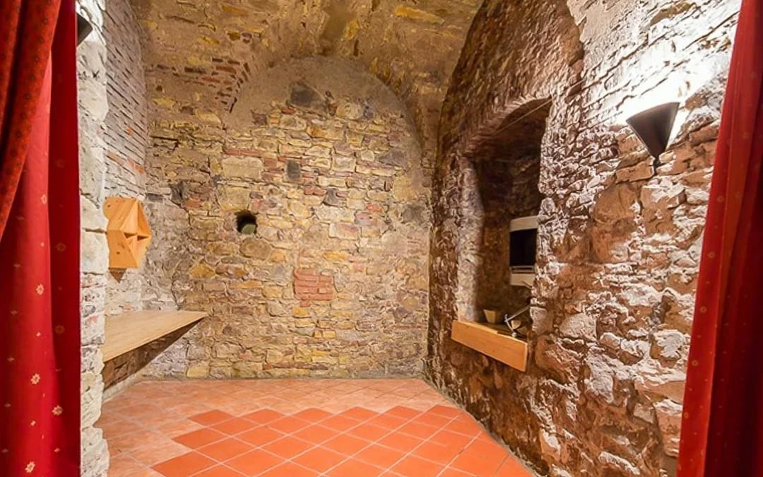 Minorite Friary Tickets with Audio Guide & St. James Optional Entry 
 Image 9