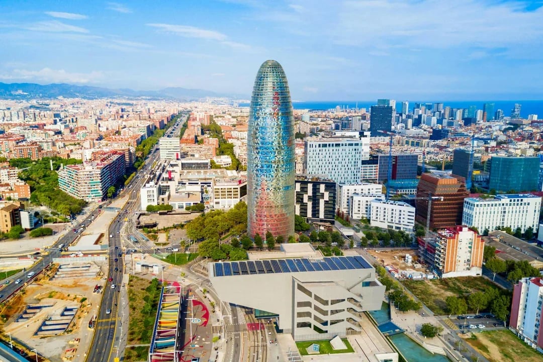 Mirador Torre Glòries Entry Tickets with Immersive Sculpture Experience  Image 5