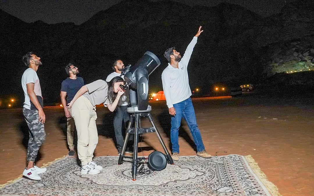 Mleiha: Expert-led Stargazing Experience with Telescope Viewing Image 3