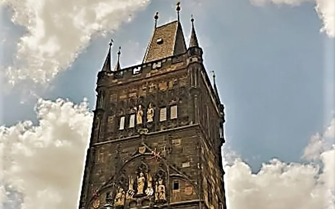 Mobile-Guided Tour of Charles Bridge & Tower with Optional VR Experience Image 2