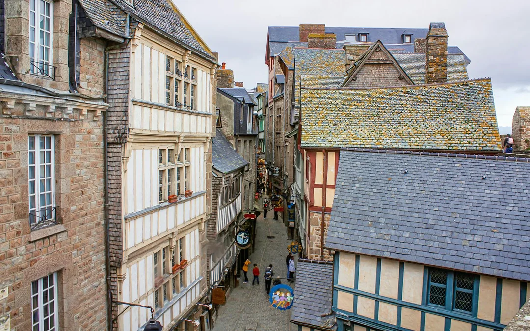 Mont-Saint-Michel Guided Tour of the Island Image 2