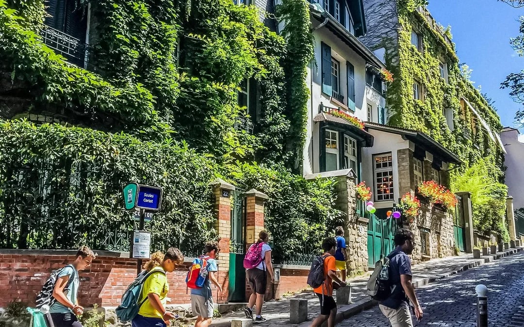 Montmartre & Sacré-Cœur Guided Walking Tour Image 3