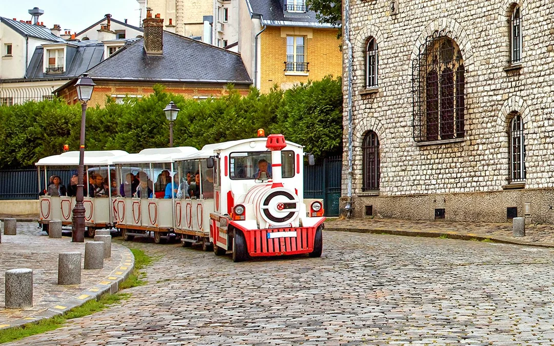 Montmartre Little Train Tour Image 1