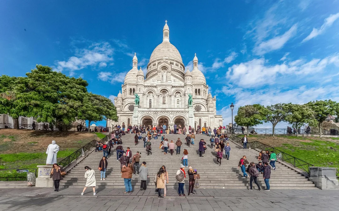 Montmartre Little Train Tour Image 2